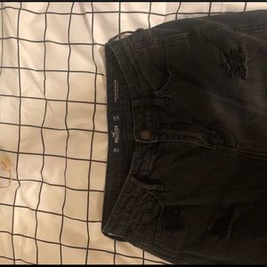 Ulta High-Rise Mom Jean